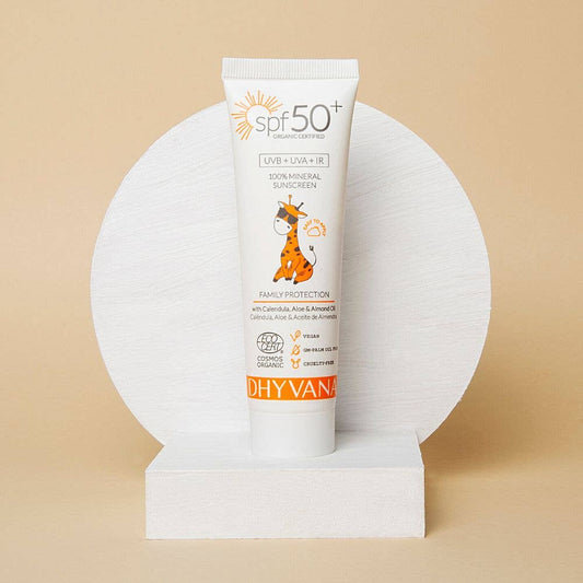 SPF50+PLUS Protezione solare minerale 100%
