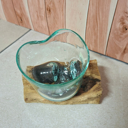 Vaso in Vetro Soffiato su Legno